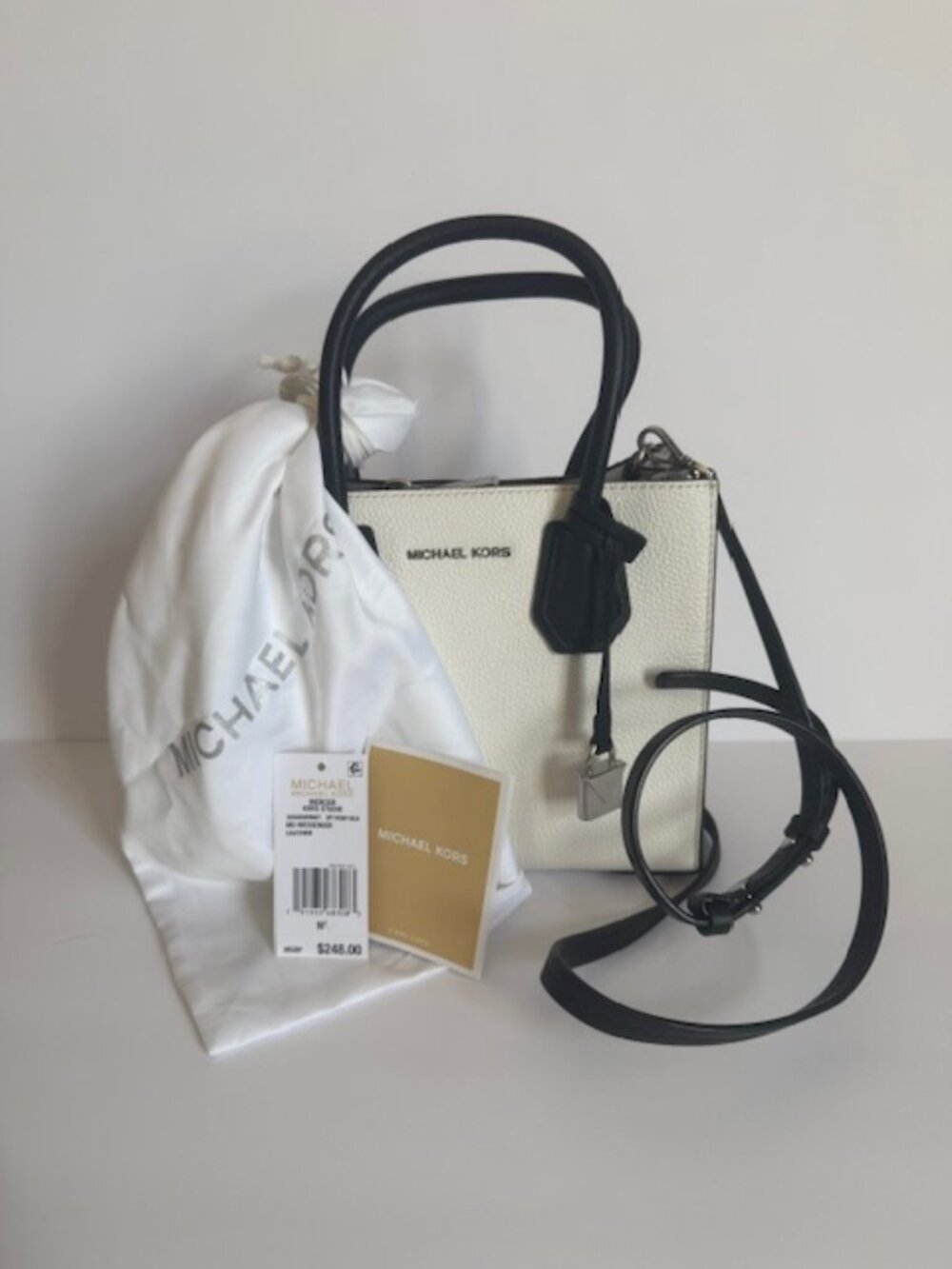 MICHAEL KORS Mercer Color-Block Crossbody - Picture 2 of 11